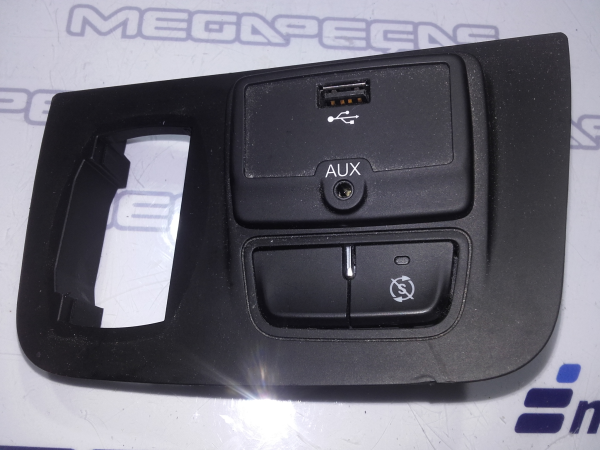 Módulo USB / AUX / IPOD ALFA ROMEO Giulietta (940_)