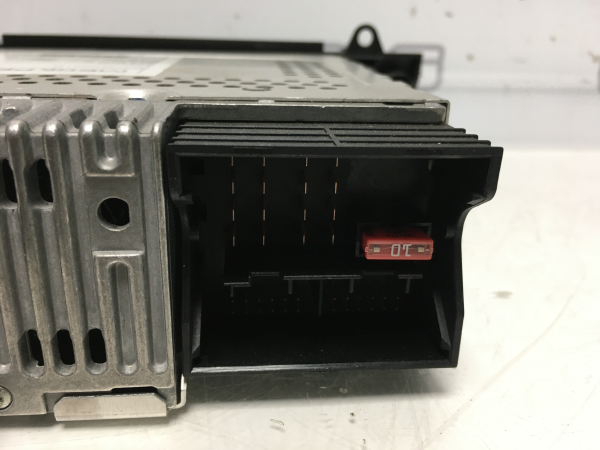 Rádio / auto-rádio BMW X3 (E83) Imagem-2