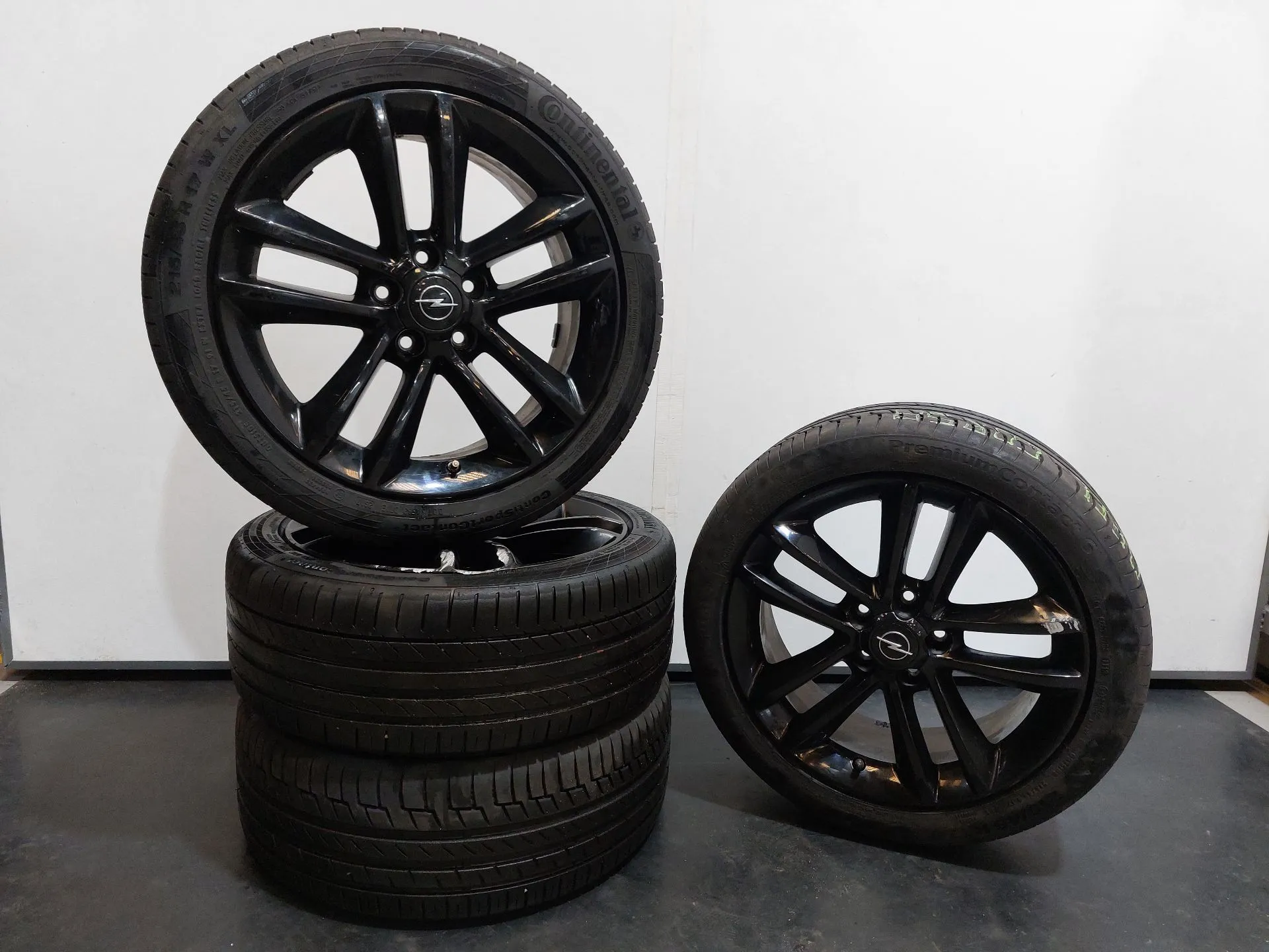 Juego de llantas OPEL Corsa D Imagem-0