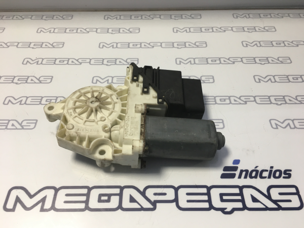 Moteur lève-vitre arrière gauche SEAT Toledo II (1M2)
