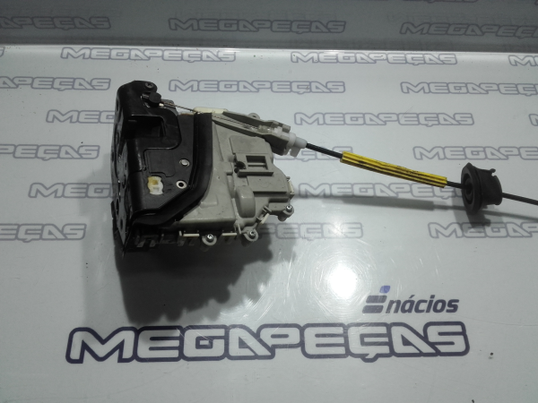 Serrure Avant Droite AUDI Q5 (8R)