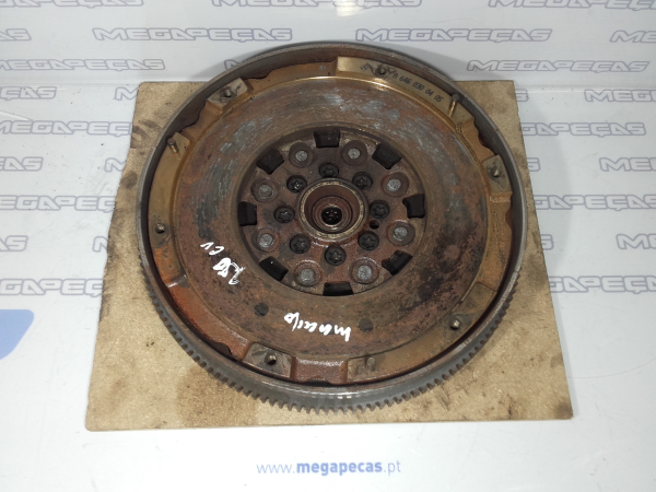 Volante do motor MERCEDES-BENZ Classe C (W203)