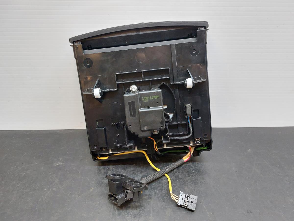 CD reader / box MERCEDES-BENZ Classe E (W211) Imagem-5