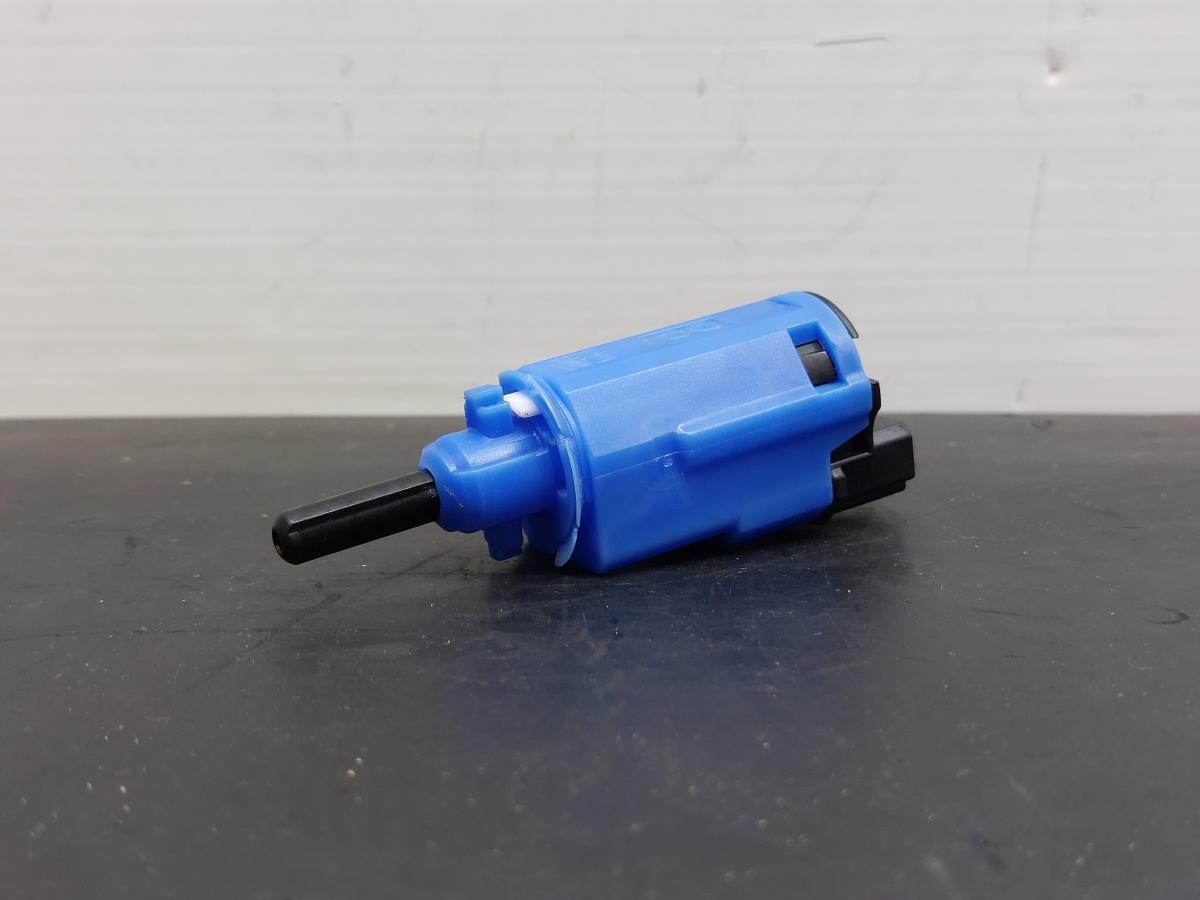 Válvula pedal embraiagem RENAULT Clio IV (BH_)