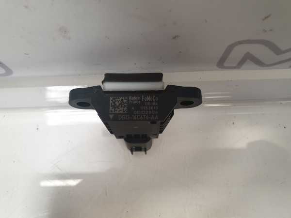 Right front airbag sensor FORD Fiesta VI (CB1, CCN) Imagem-2