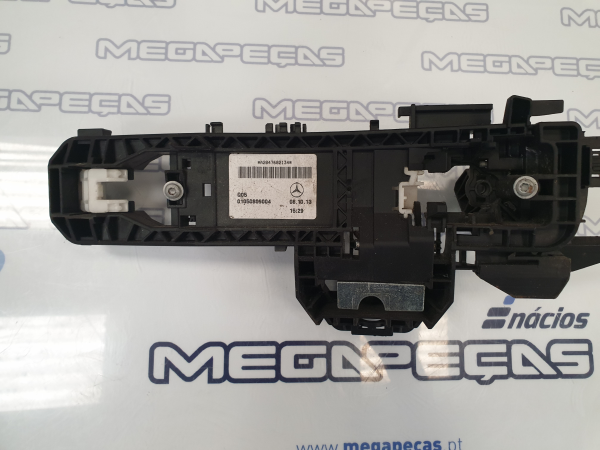 Supporto maniglia porta anteriore sinistra MERCEDES-BENZ Classe A (W176) Imagem-1
