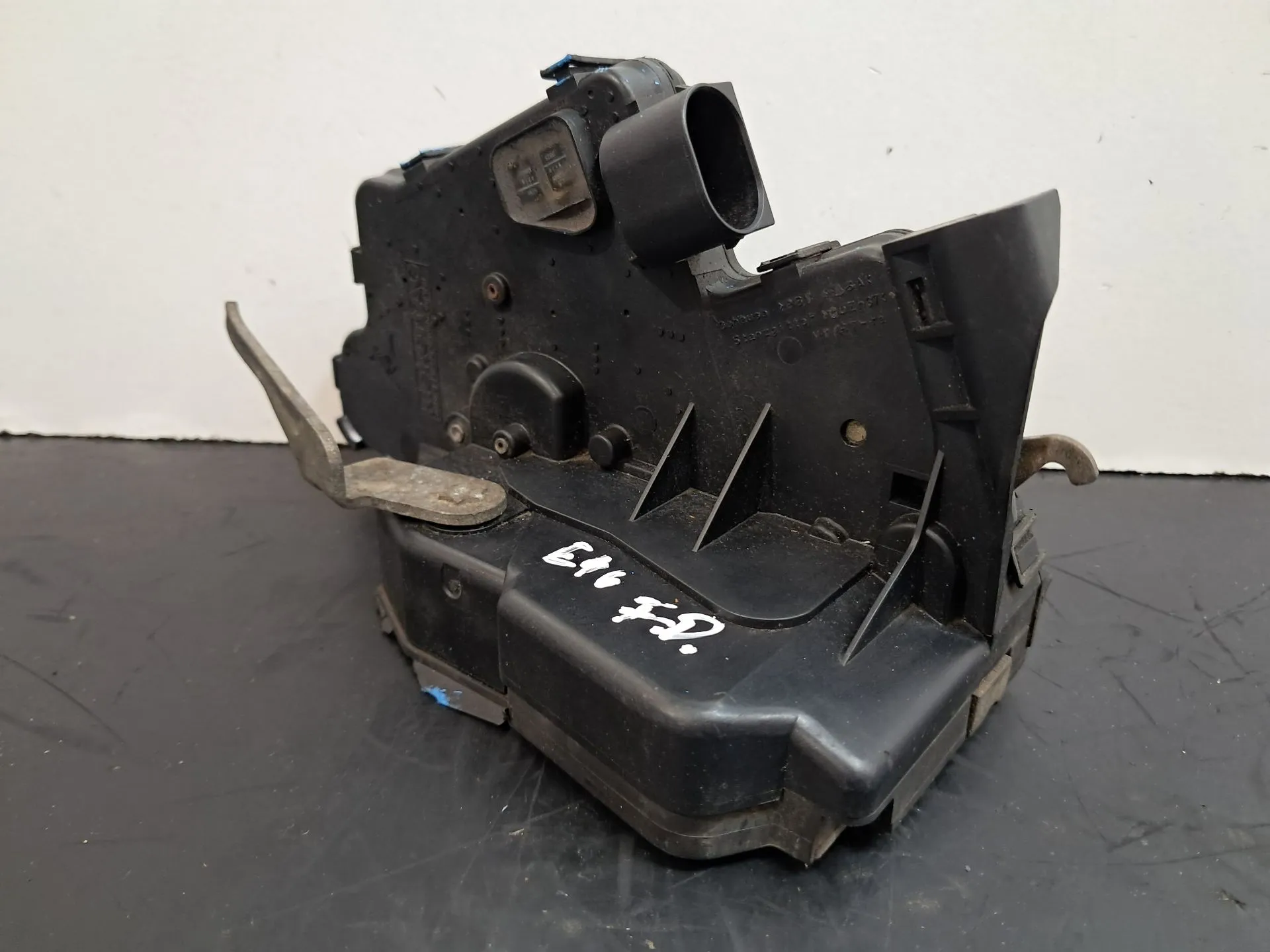 Serrure Avant Droite BMW 3 (E46) Imagem-1