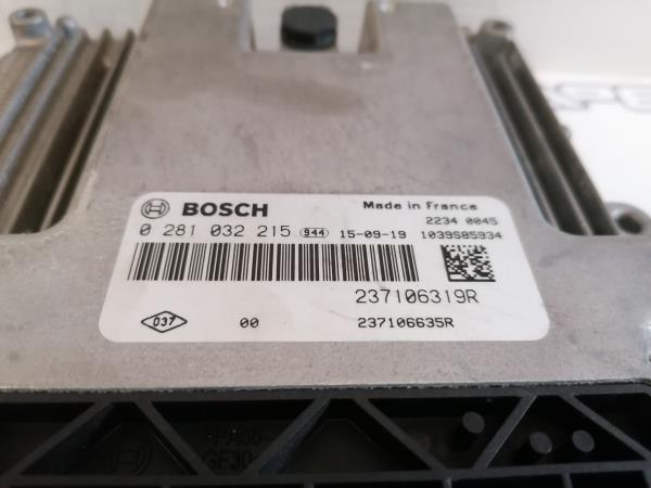 Centralina motor / ECU RENAULT Scénic III (JZ0/1_) Imagem-1