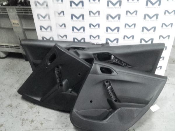 Conjunto de bancos PEUGEOT 208 Imagem-3