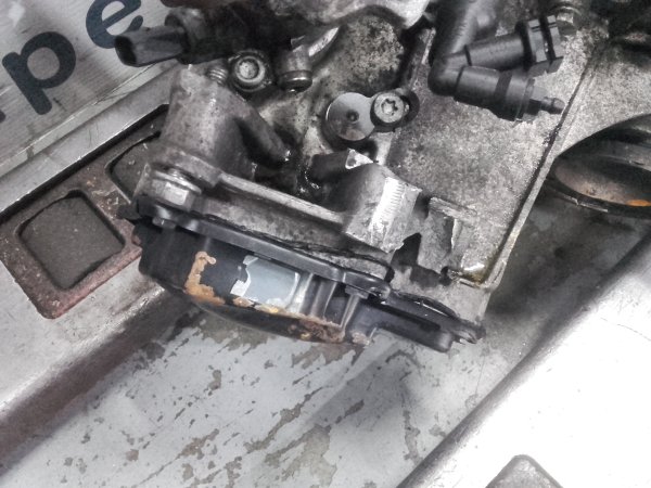 Caixa de velocidades manual VOLKSWAGEN Bora (1J2) Imagem-2