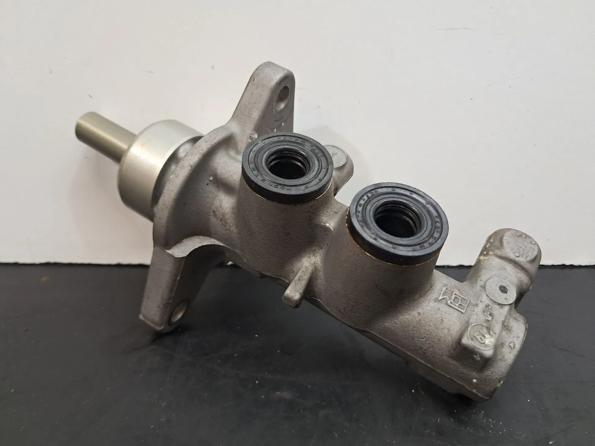 Pompa centrale dei freni OPEL Corsa C