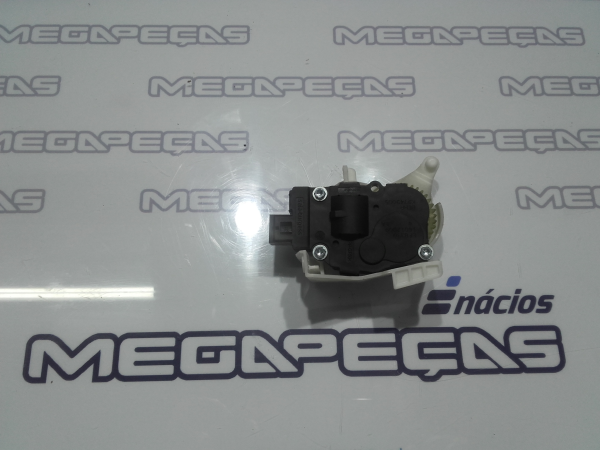 Motor del compuerta de la calefacción AUDI Q5 (8R)