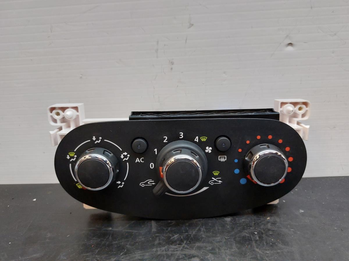 Comando chauffage / sofagem DACIA Logan MCV II (7S_)