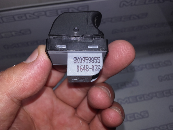 Commande / interrupteur lève-vitre Avant Droite AUDI A4 (8K2, B8) Imagem-1