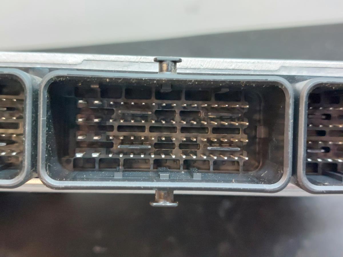 Centralina motor / ECU DACIA Logan MCV II (7S_) Imagem-5