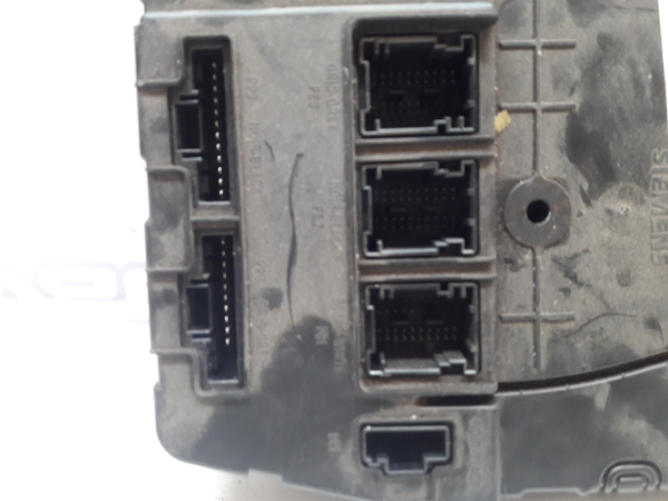 Caja fusibles / SAM / BSI RENAULT Megane II (BM0/1_, CM0/1_) Imagem-1