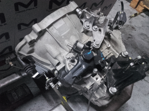 Caixa de velocidades manual HYUNDAI i30 (GD) Imagem-1