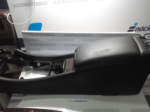 Consola central MERCEDES-BENZ Classe C Carrinha (S203) Imagem-1
