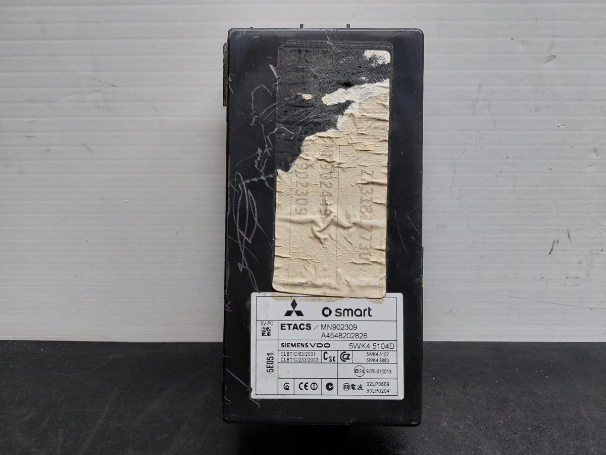 Boîte de fusibles / SAM / BSI SMART ForFour (454)