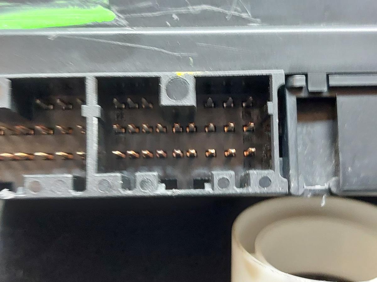 Boîte de fusibles / SAM / BSI SMART ForFour (454) Imagem-5