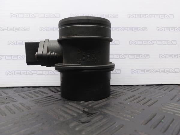 Medidor massa de ar / MAF VOLKSWAGEN Passat (3B3) Imagem-0