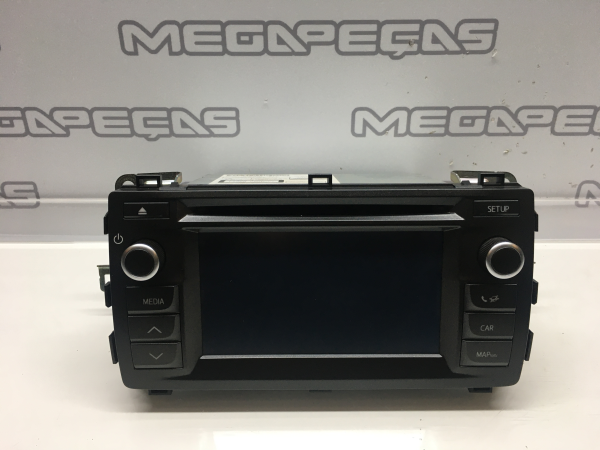 Rádio / auto-rádio TOYOTA Auris Hatchback (_E18_)