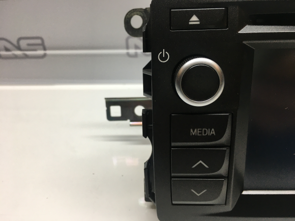 Rádio / auto-rádio TOYOTA Auris Hatchback (_E18_) Imagem-2