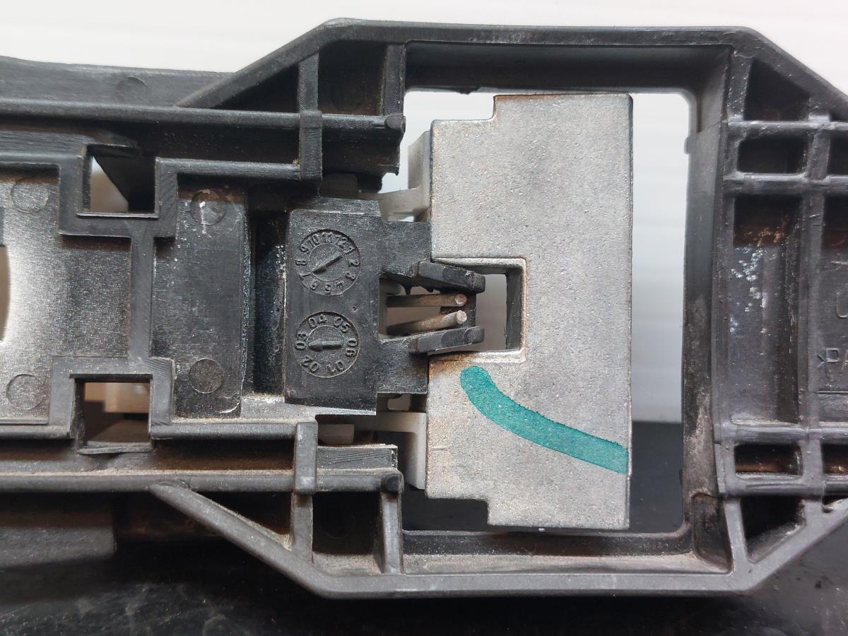 Soporte Manija puerta Delantera Derecha MERCEDES-BENZ Classe E (W211) Imagem-2