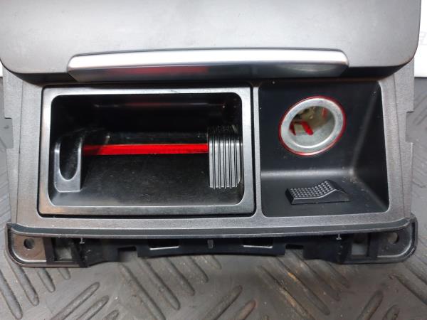 Cendrier AUDI A4 Avant (8K5, B8) Imagem-2
