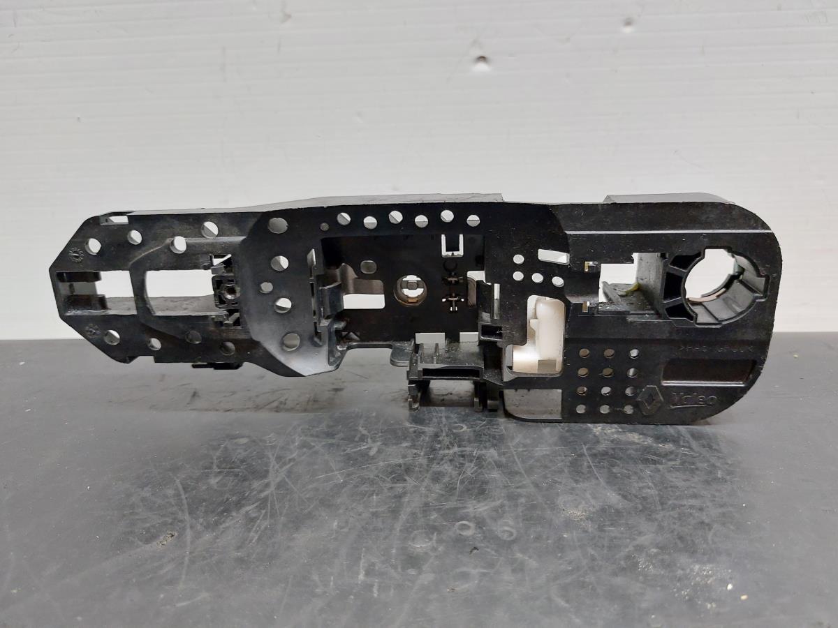 Support poignée porte avant gauche RENAULT Megane III (BZ0_)