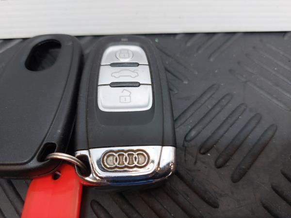Chave / comando AUDI A4 Avant (8K5, B8) Imagem-1