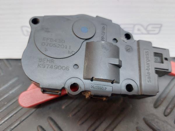 Motor del compuerta de la calefacción AUDI A4 Avant (8K5, B8) Imagem-2