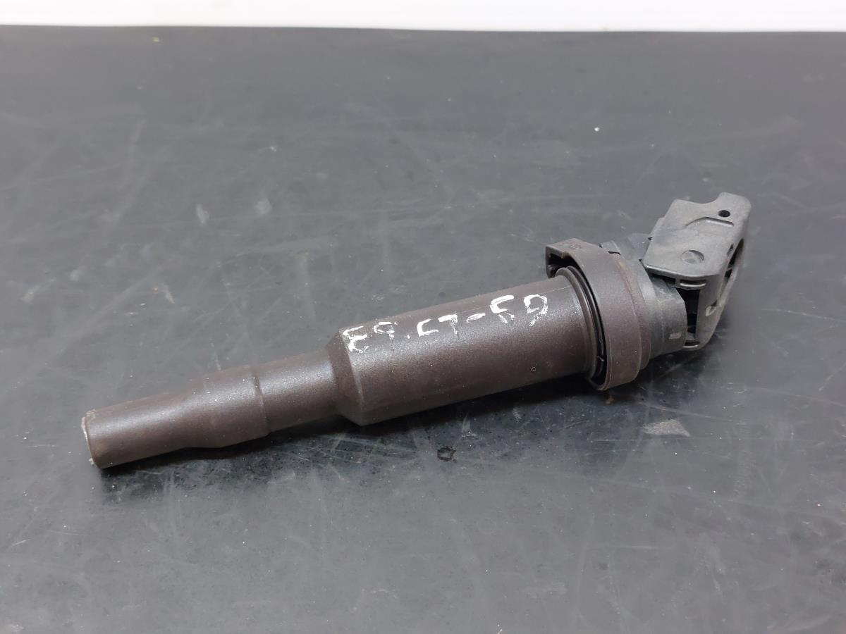 Bobine d'allumage Cyl.2 pour VTi 1,4 70KW Peugeot 207 06-09 757164380-02