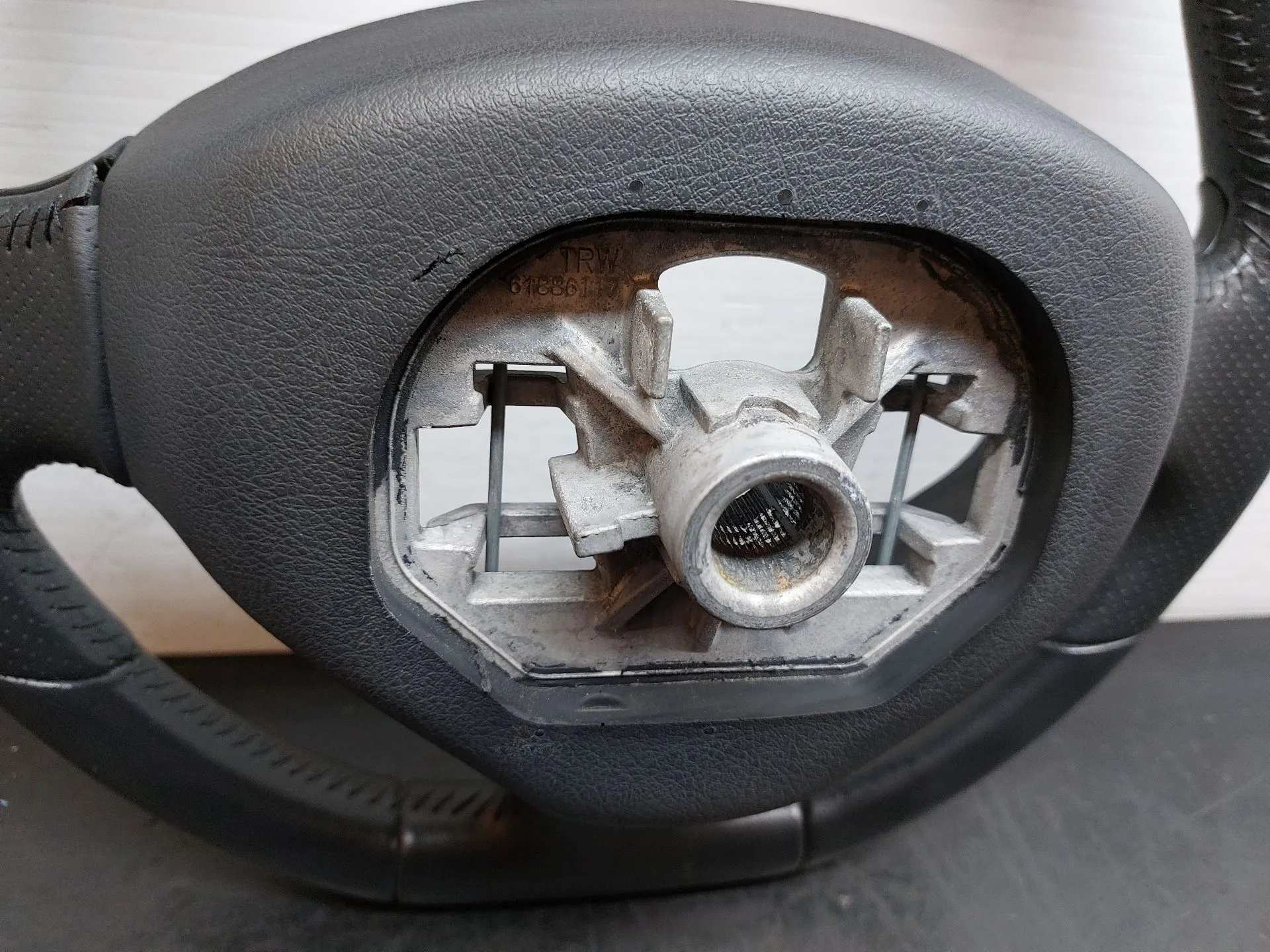 Volante PEUGEOT 3008 I (0U_) Imagem-20