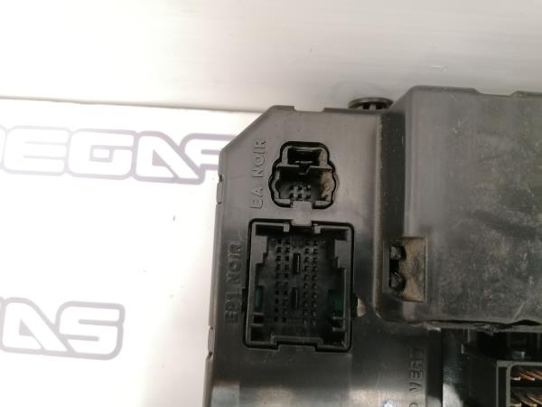 Caja fusibles / SAM / BSI CITROËN C5 I (DC_) Imagem-6