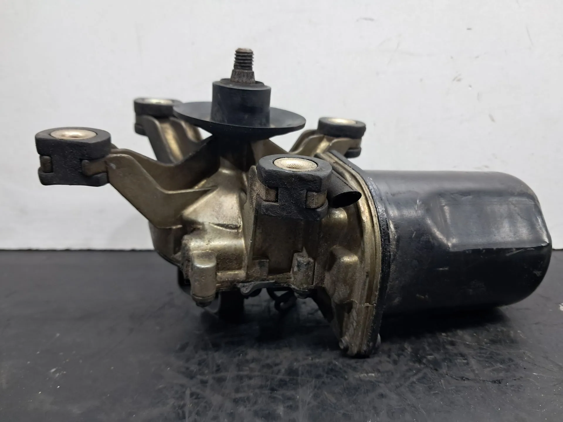 Essuie-glace moteur avant NISSAN Primera Sedan (P10) Imagem-4