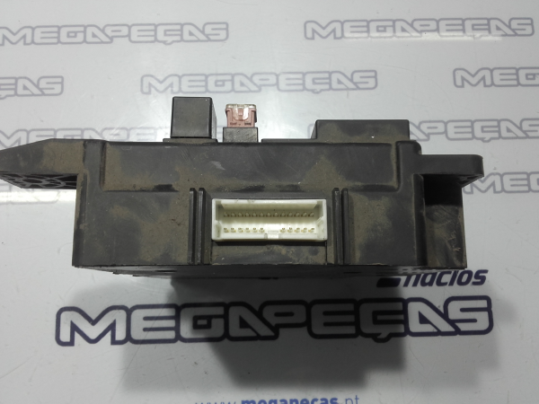Caja fusibles / SAM / BSI MITSUBISHI Outlander II (CW_W) Imagem-3