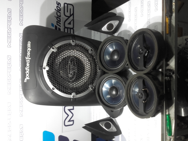 Columna de sonido MITSUBISHI Outlander II (CW_W) Imagem-1