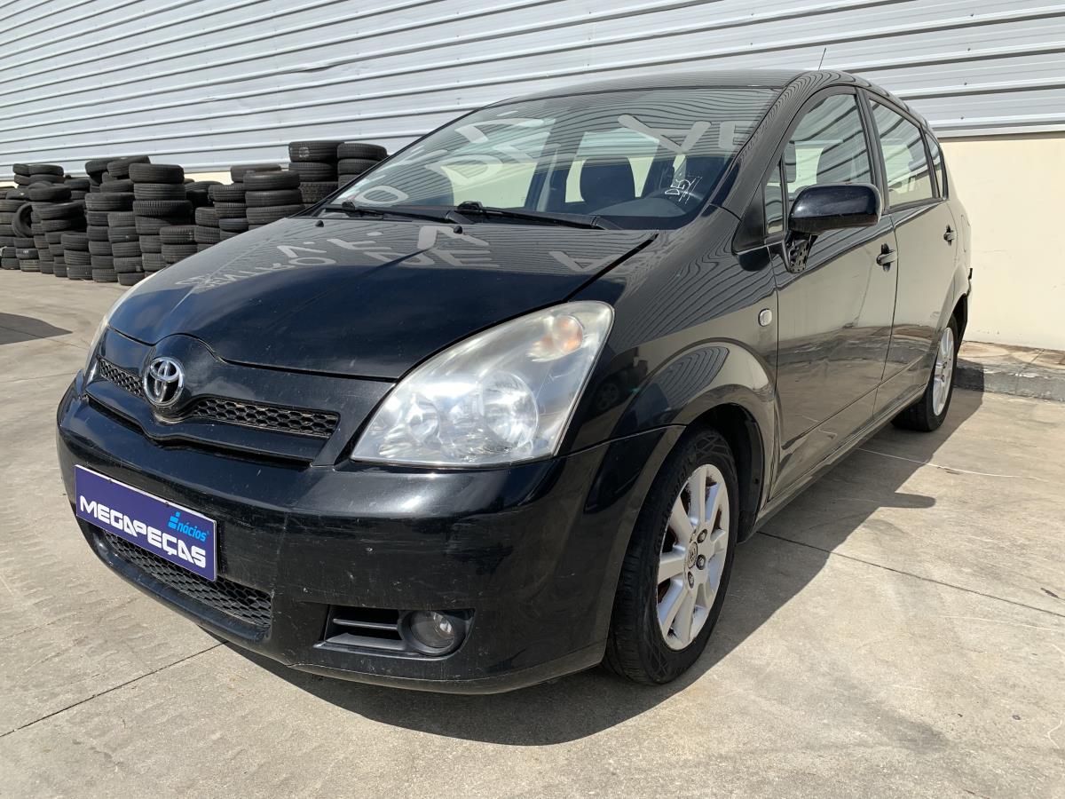 Corolla Verso  TOYOTA Corolla Verso (ZER_, ZZE12_, R1_)