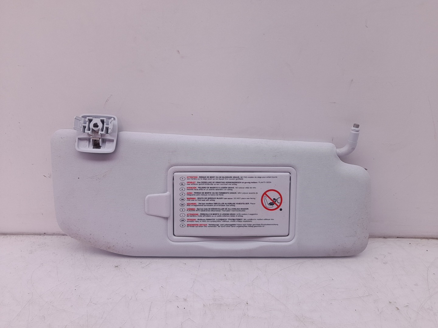 Pála de sol direita PEUGEOT 208 Imagem-1