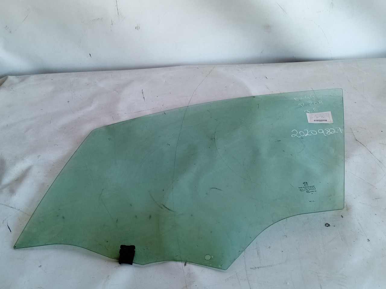 Vidro porta frente esquerda