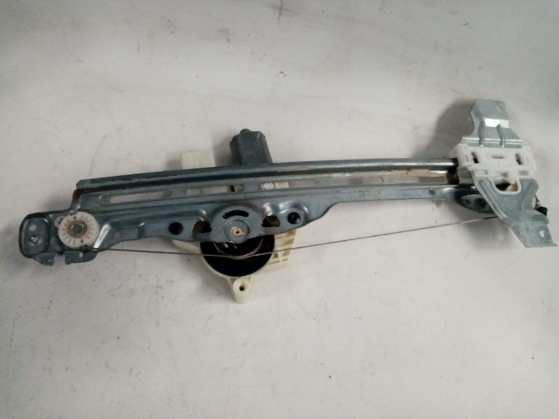 Right rear window regulator PEUGEOT 308 II Imagem-1
