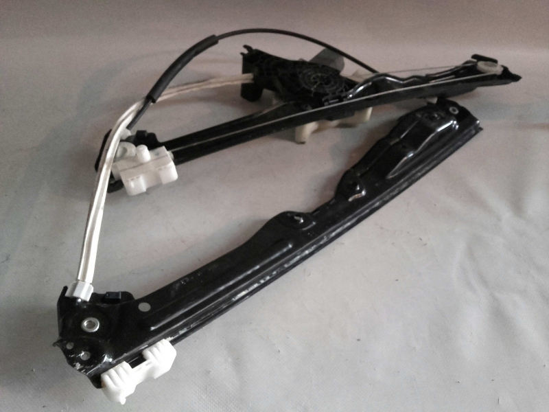 Left front window regulator PEUGEOT 308 II Imagem-2