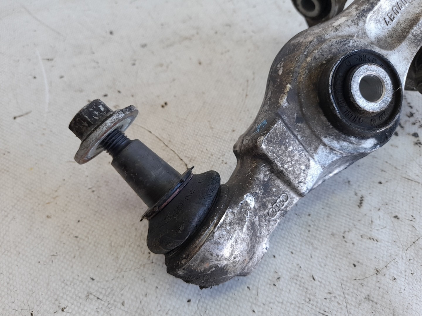 Brazo suspensión delantero izquierdo SKODA Superb I Sedan (3U4) Imagem-1
