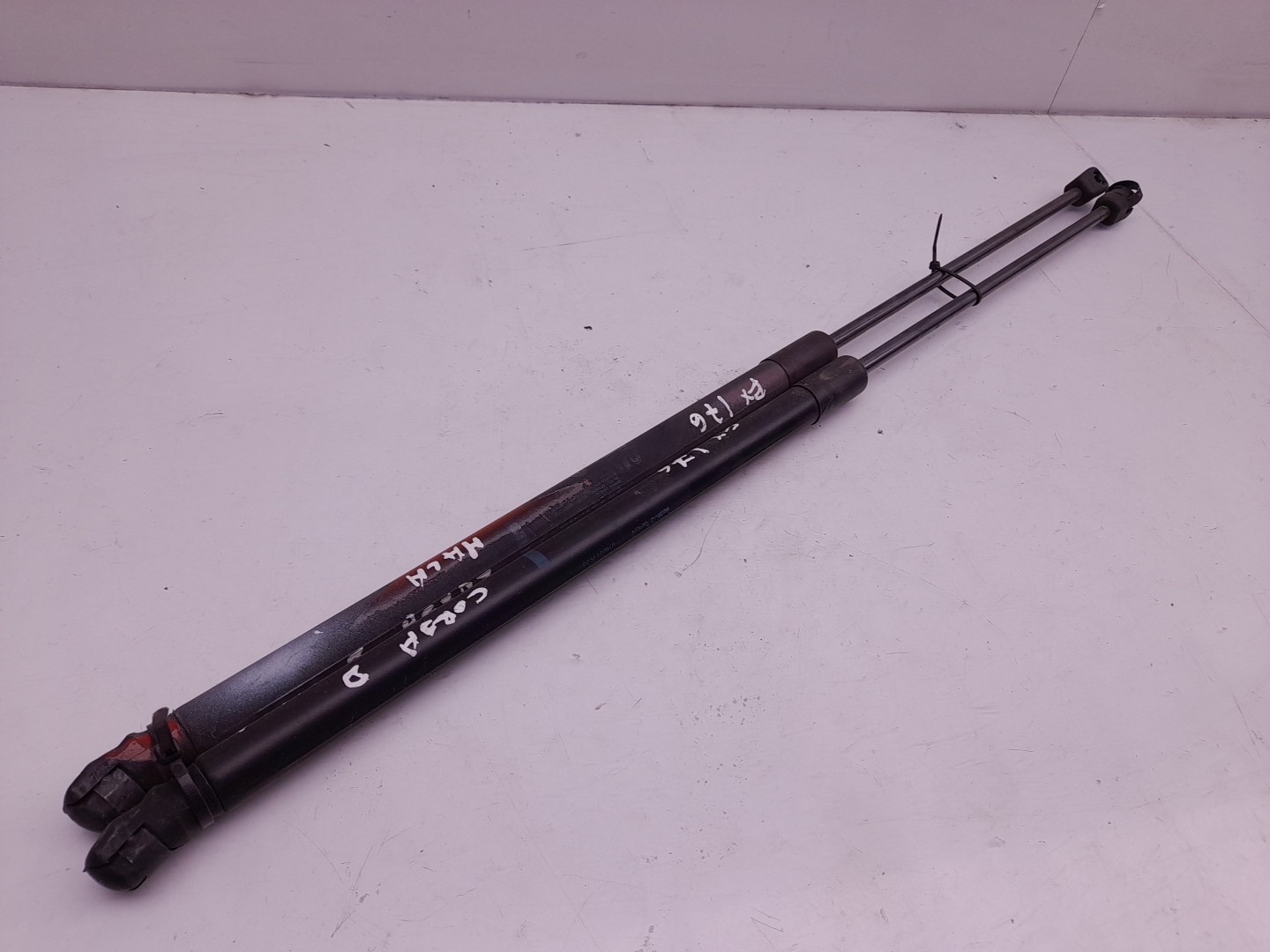 Ammortizzatore Bagagliaio OPEL Corsa D Imagem-1