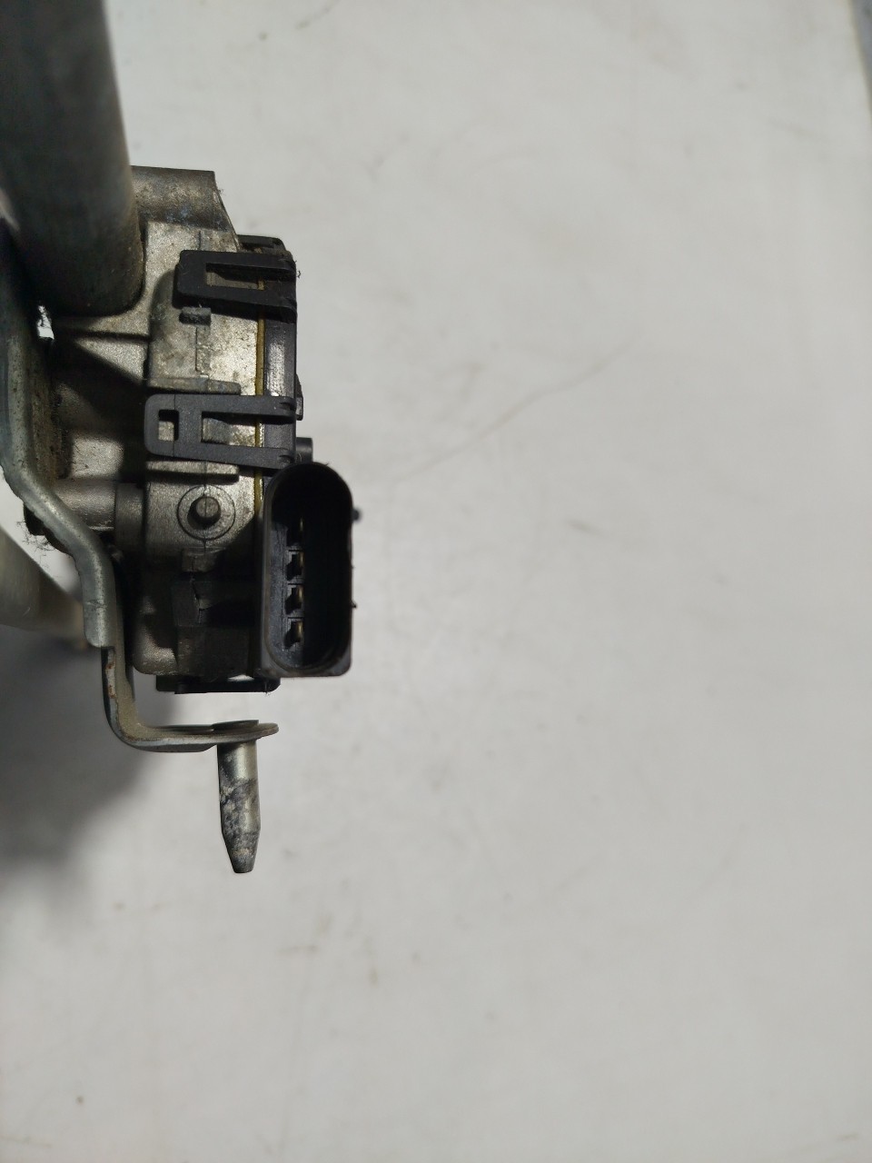 Motor limpa vidros frente VOLKSWAGEN Polo (6R, 6C) Imagem-2