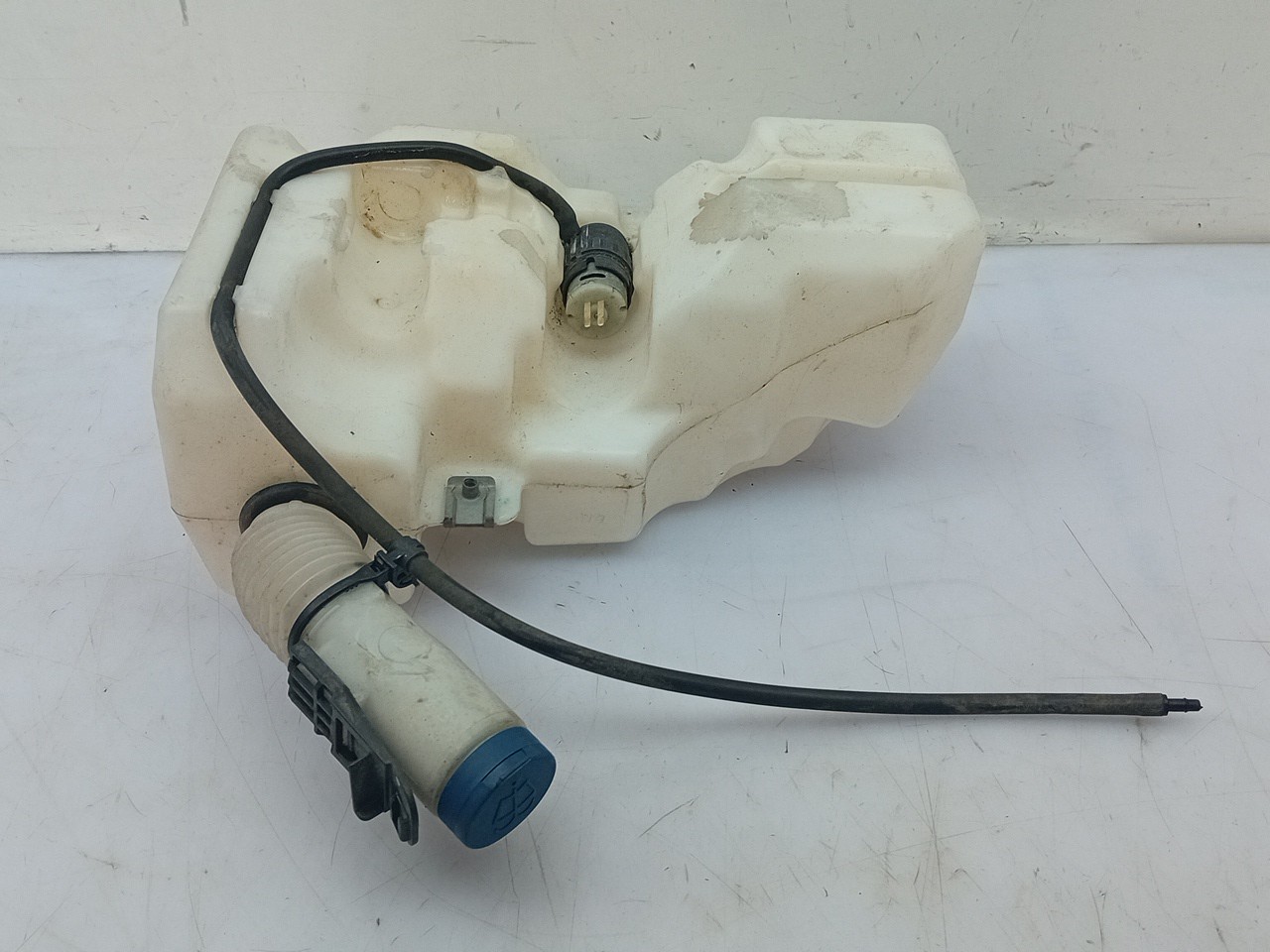 Windshield washer tank PEUGEOT Boxer Imagem-1