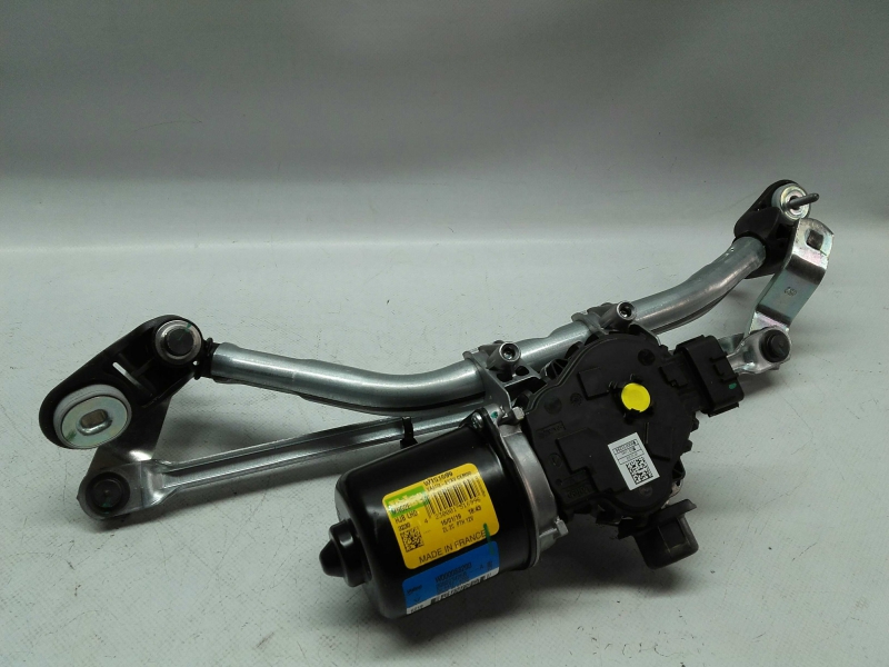 Front Wiper Motor
