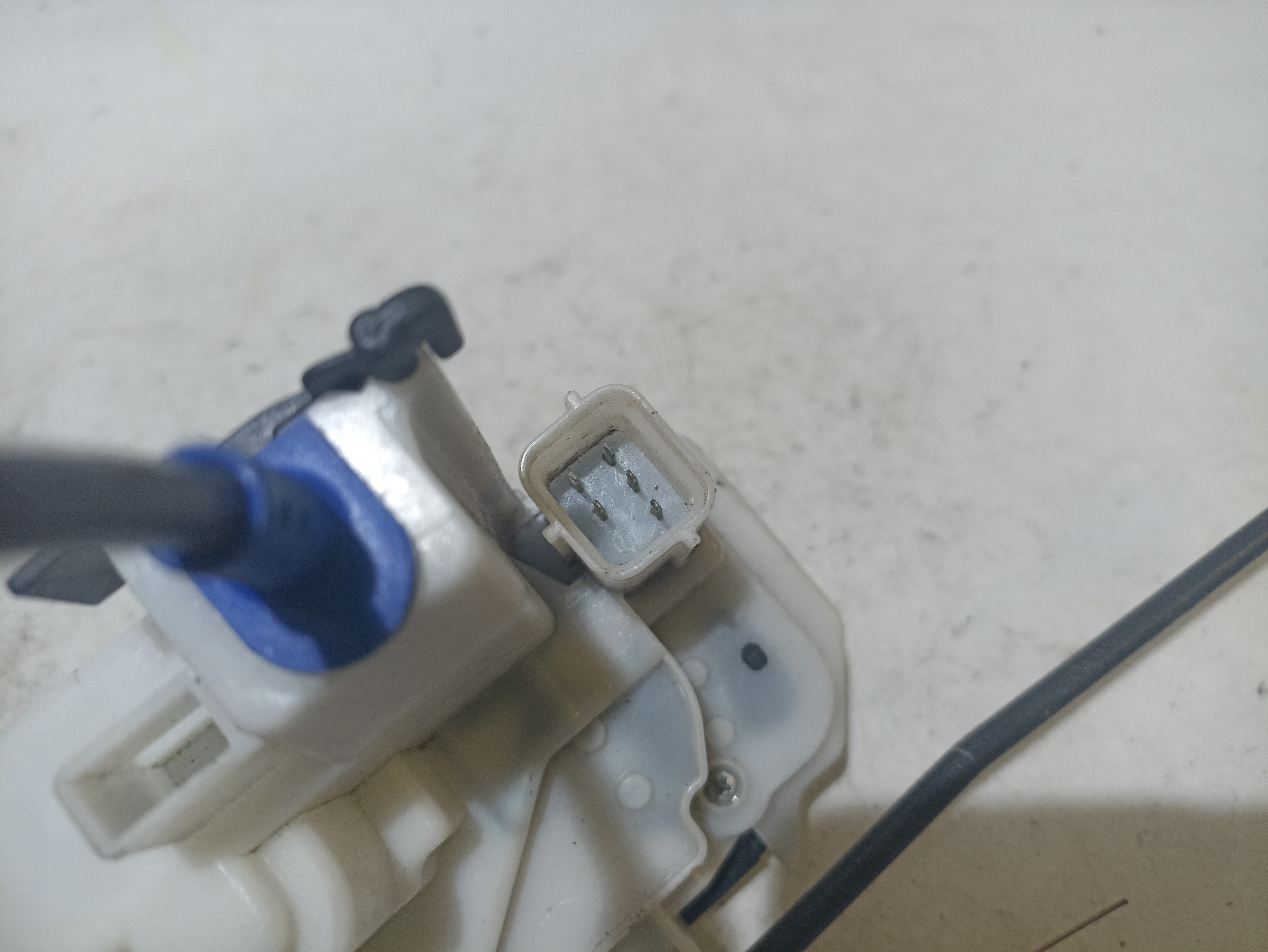 Serratura / chiusura porta anteriore sinistro FIAT Fiorino Furgão/Combi (225_) Imagem-1