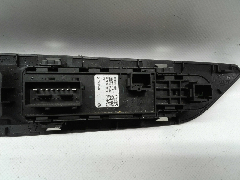 Mando / interruptor elevalunas delantero izquierdo PEUGEOT 3008 II (M_) Imagem-2